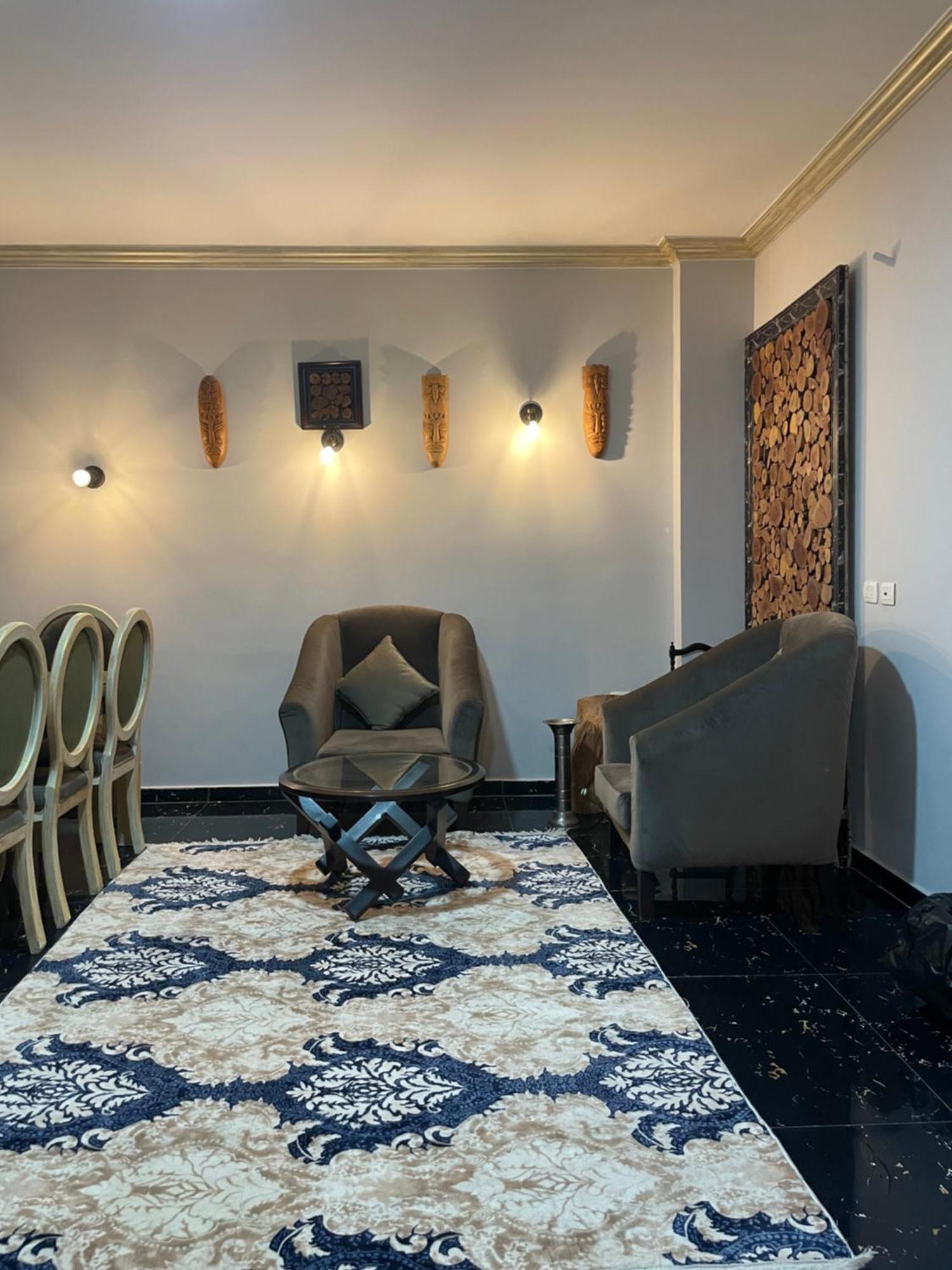 Luxury In New Apartment *